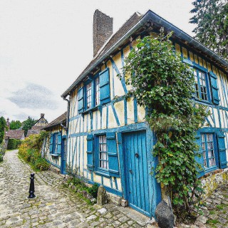 Gerberoy : Après la pluie vient le beau temps